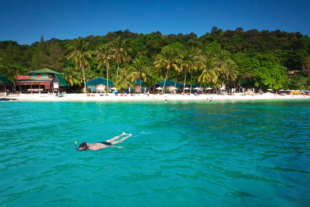 Tuna Bay Island Resort Kampong Pasir Hantu Eksteriør billede