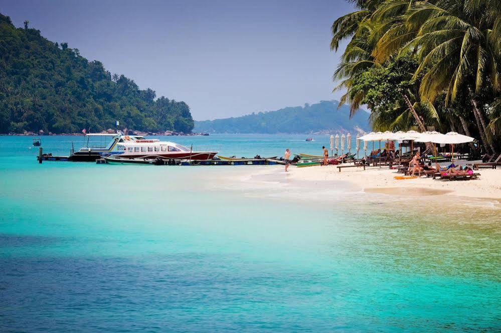 Tuna Bay Island Resort Kampong Pasir Hantu Eksteriør billede